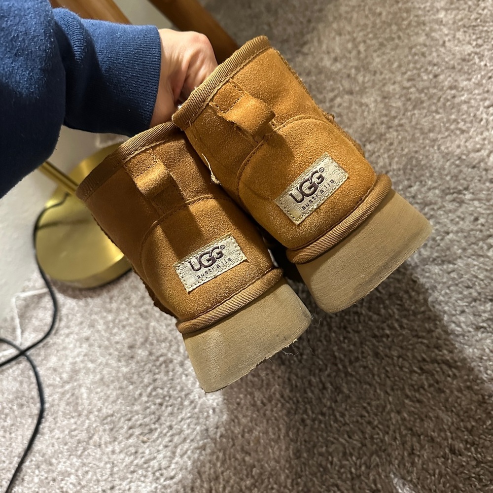Platform Ugg Minis - image 7